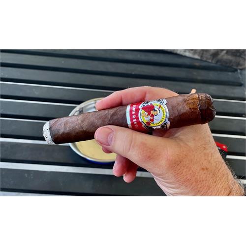La Gloria Cubana Serie R Esteli No. Sixty-Four 6 1/4 * 64