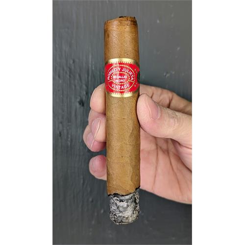 Romeo y Julieta Vintage III 5  * 50