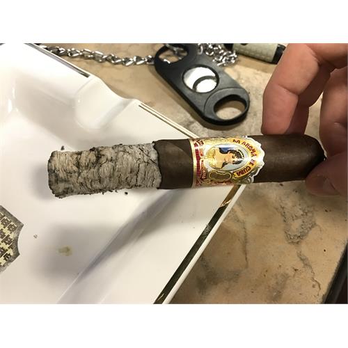 La Aroma de Cuba Immensa 5 1/2 * 60