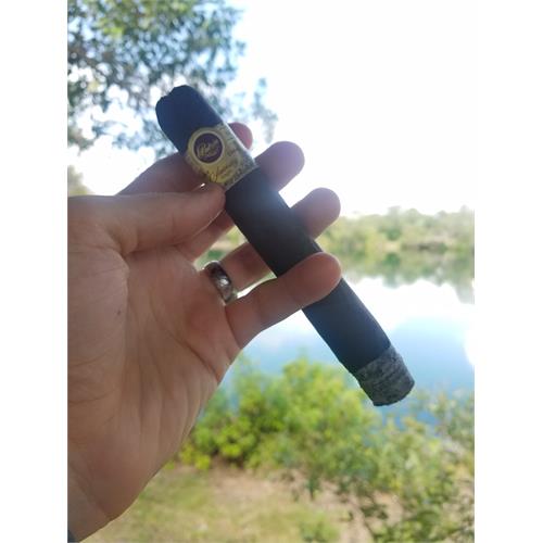 Padron 1964 Anniversary No. 4 Maduro 6 1/2 * 60