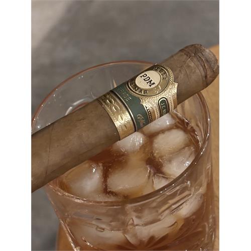 Perla del Mar Robusto 4 3/4 * 52