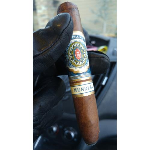 Alec Bradley Mundial PL No. 5 5  * 52