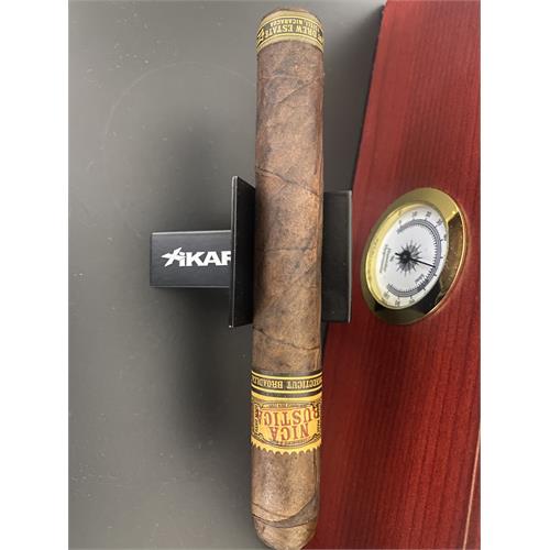 Nica Rustica El Brujito 6  * 52