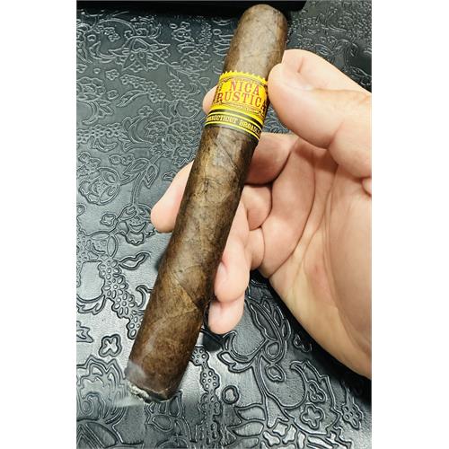 Nica Rustica El Brujito 6  * 52