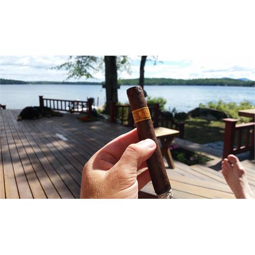 Nica Rustica El Brujito 6  * 52