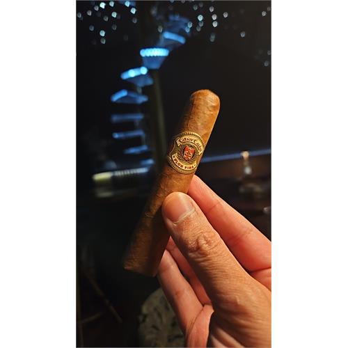 Arturo Fuente Casa Cuba Doble Cuatro 4 1/2 * 54
