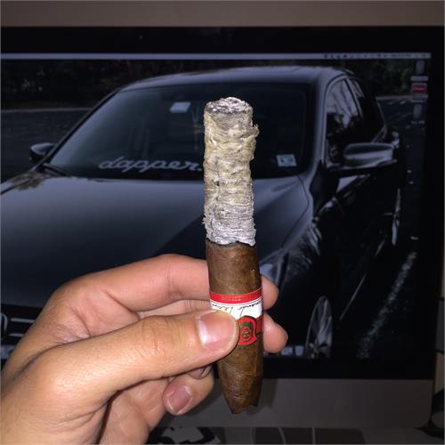 Fernando Leon Family Reserve Belicoso 6 1/4 * 52