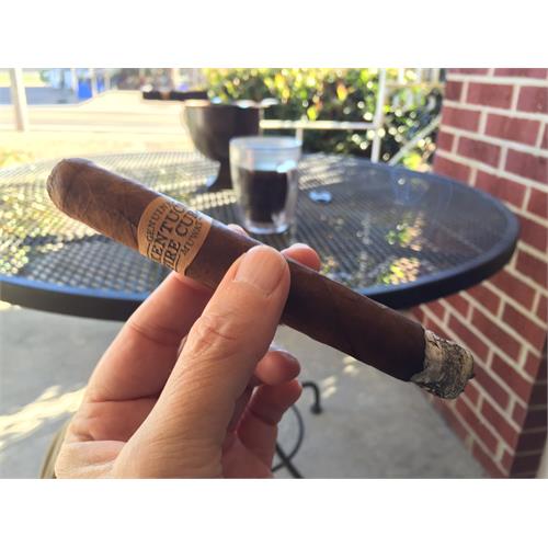 Kentucky Fire Cured Just a Friend 6  * 52