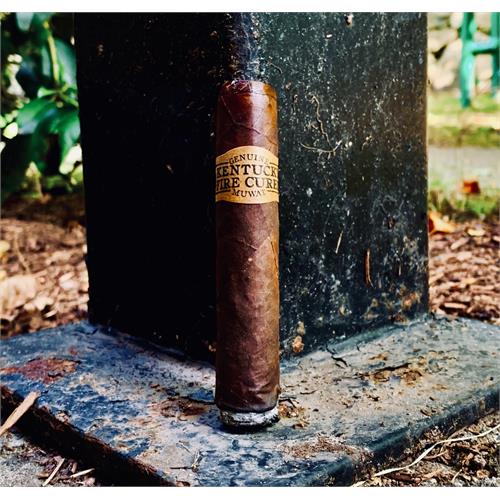 Kentucky Fire Cured Fat Molly 5  * 56