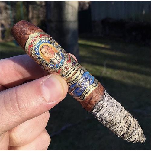 Don Arturo Destino al Siglo de Amor 5 1/4 * 52