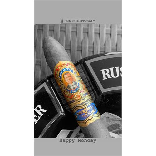 Don Arturo Destino al Siglo de Amor 5 1/4 * 52