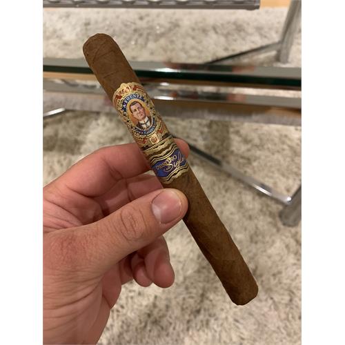 Don Arturo Destino al Siglo de Pasion 6 3/4 * 50