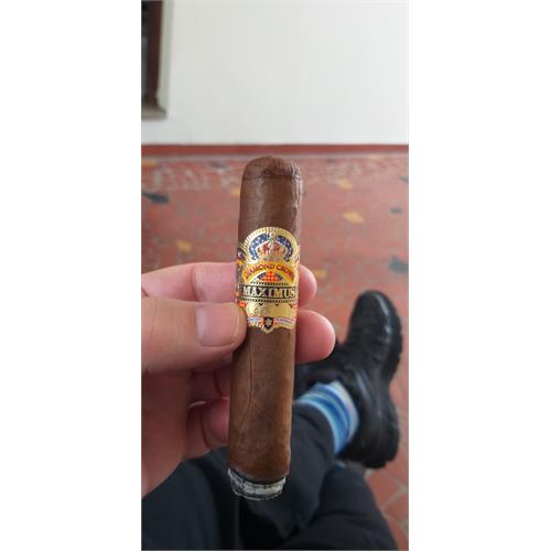 Diamond Crown Maximus Double Robusto No. 6 5  * 56