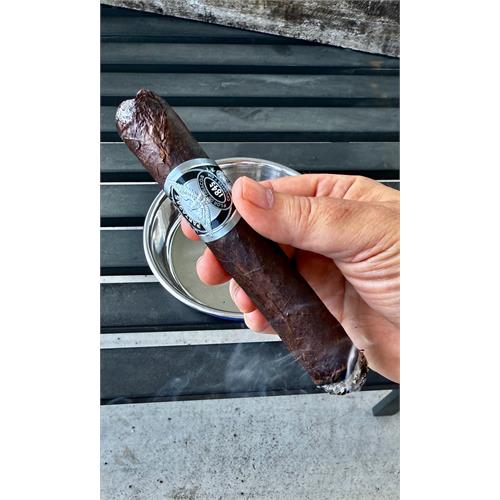 Partagas 1845 Extra Fuerte Gigante 6  * 60