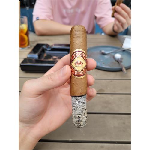 Diamond Crown Robusto No. 4 5 1/2 * 54