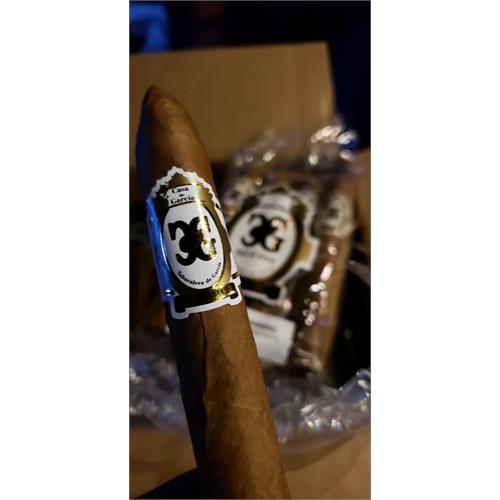 Casa de Garcia Connecticut Belicoso 6 1/8 * 52