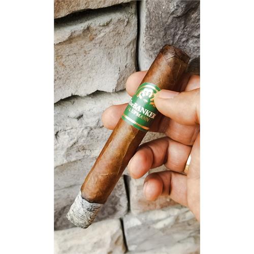 H. Upmann The Banker Annuity 6  * 52