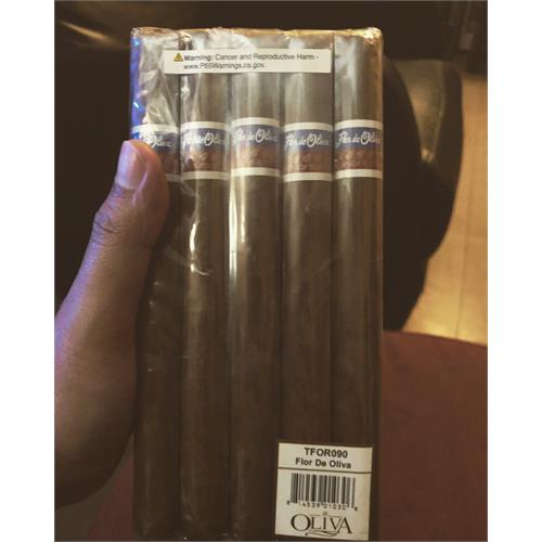 Flor de Oliva Gigante 8  * 52