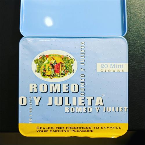 Romeo y Julieta 1875 Mini Mild Blue 2 7/8 * 20