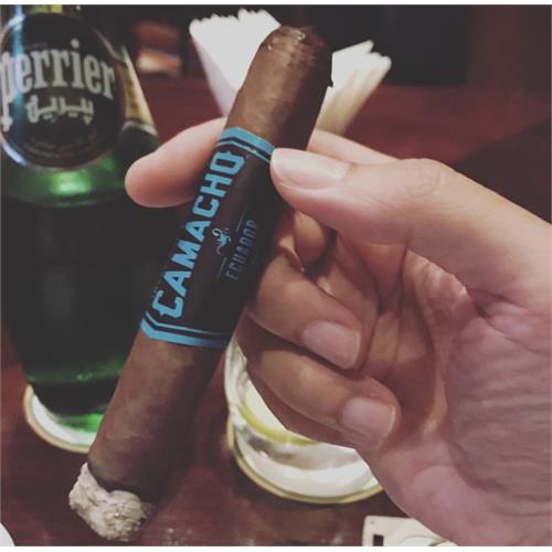 Camacho Ecuador Robusto 5  * 50
