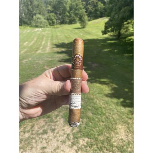 Montecristo Espada Guard 6  * 50
