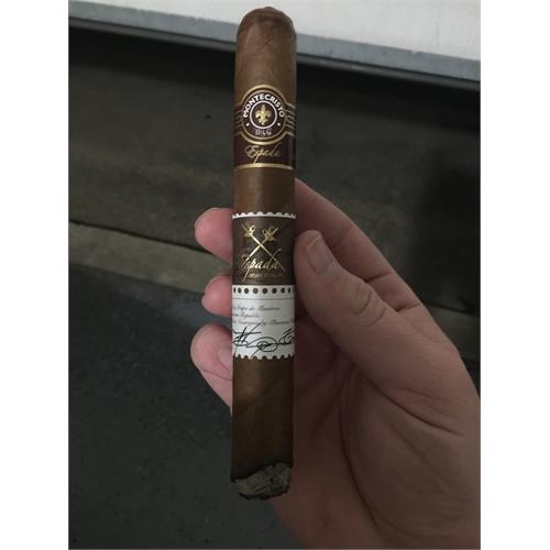 Montecristo Espada Quillon 7  * 56
