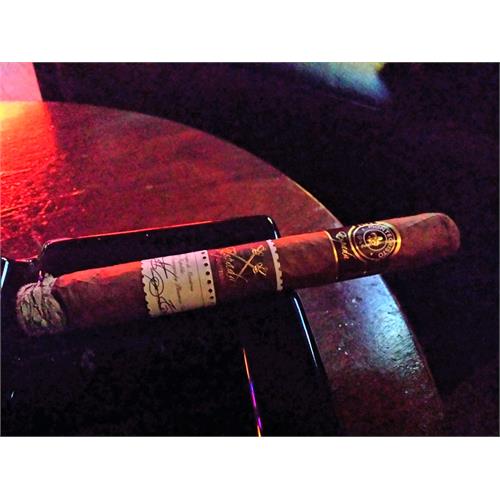 Montecristo Espada Quillon 7  * 56