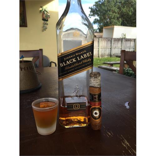 Perdomo Double Aged 12 Year Connecticut Robusto 5  * 56