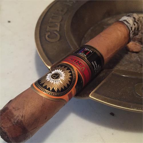 Perdomo Double Aged 12 Year Connecticut Gordo Extra 6 1/2 * 60