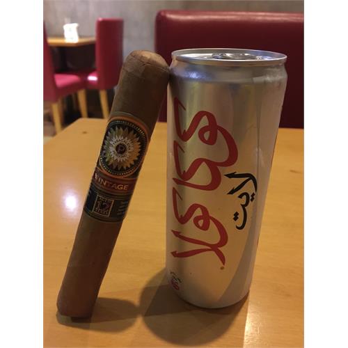 Perdomo Double Aged 12 Year Connecticut Epicure 6  * 56