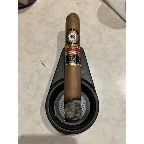 Perdomo Double Aged 12 Year Connecticut Epicure 6  * 56