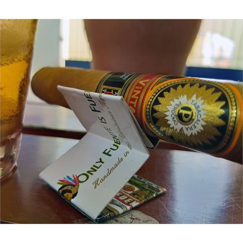 Perdomo Double Aged 12 Year Connecticut Epicure 6  * 56