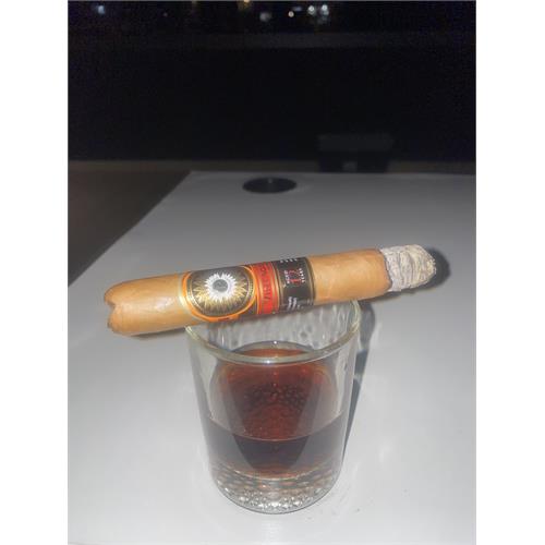 Perdomo Double Aged 12 Year Connecticut Epicure 6  * 56