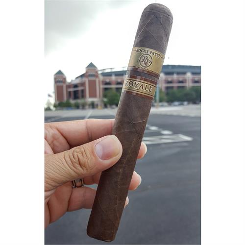 Rocky Patel Royale Colossal 7  * 62