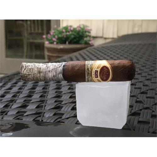 Padron 1926 Serie No. 6 Maduro 4 3/4 * 50