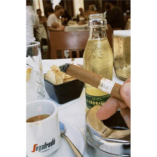 Davidoff Dominican Primeros 4 1/8 * 34