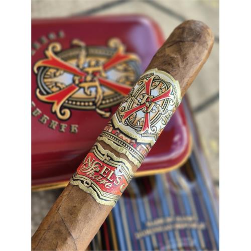 Arturo Fuente Opus X Angels Share Reserva D Chateau 7  * 48