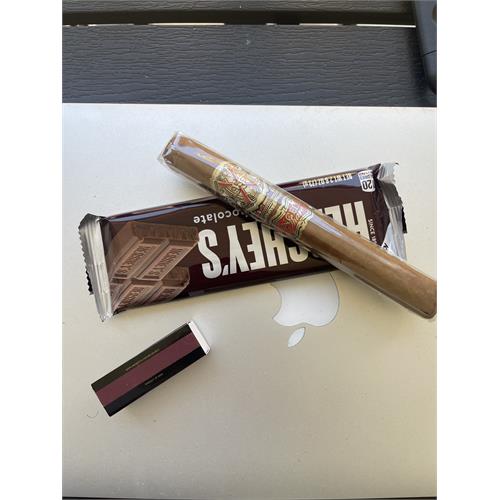 Arturo Fuente Opus X Angels Share Reserva D Chateau 7  * 48