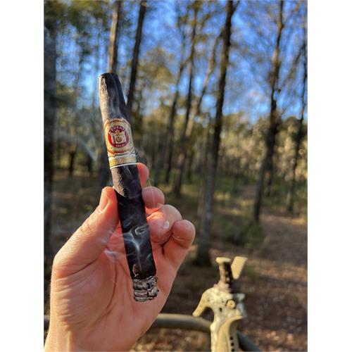 Arturo Fuente Anejo Reserva No. 888 6 5/8 * 44