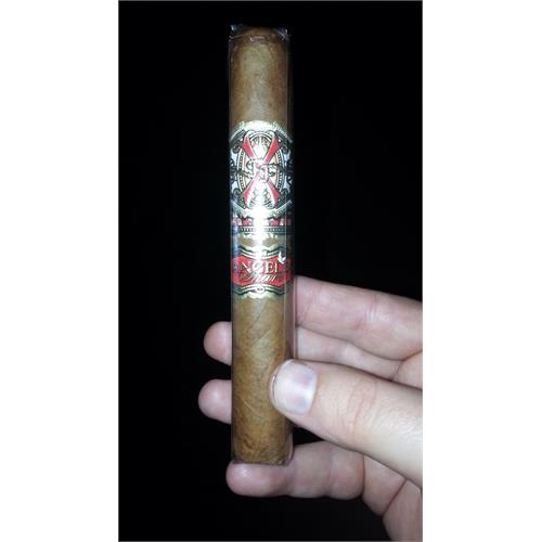 Arturo Fuente Opus X Angels Share Robusto 5 1/4 * 50