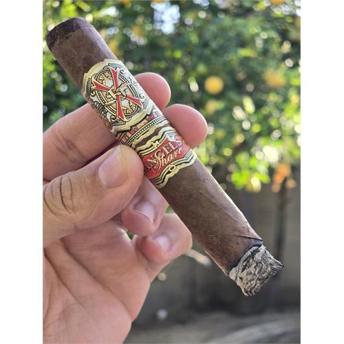 Arturo Fuente Opus X Angels Share Robusto 5 1/4 * 50