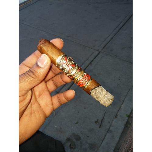 Arturo Fuente Opus X Angels Share Perfecxion X 6 1/4 * 48