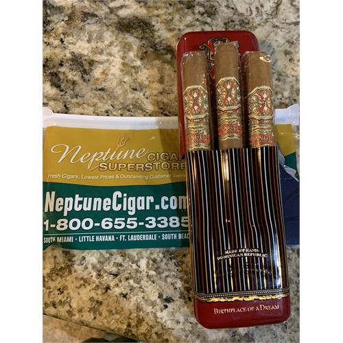 Arturo Fuente Opus X Angels Share Perfecxion X 6 1/4 * 48