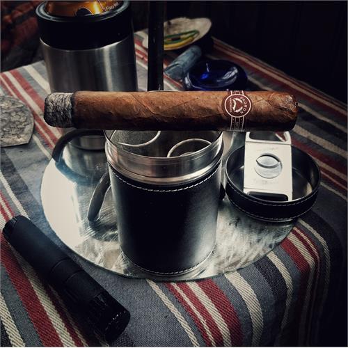 XIKAR Executive Leather Ashtray Can 424ACBK