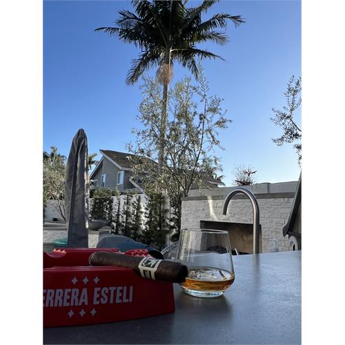Herrera Esteli Norteno Toro Especial 6  * 50