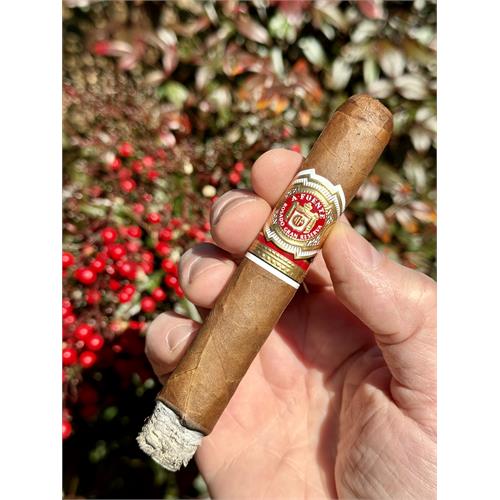 Arturo Fuente Rosado Sungrown Magnum R 44 4  7/8 * 47