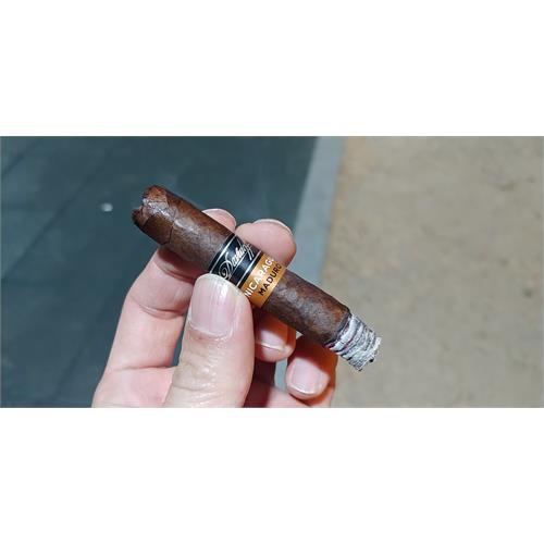 Davidoff Nicaragua Maduro Primeros 4 1/8 * 34
