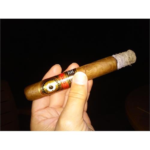 Perdomo Double Aged 12 Year Sun Grown Churchill 7  * 56
