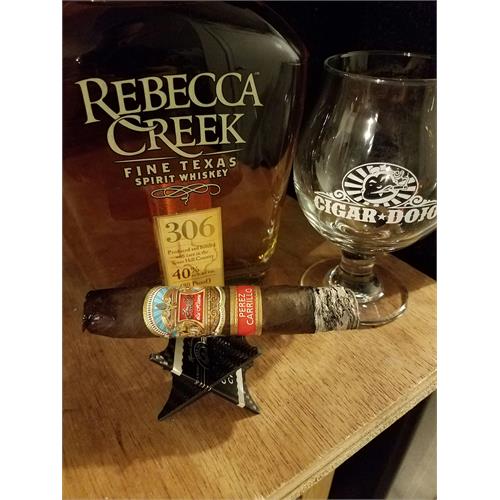 EP Carrillo La Historia Dona Elena 6 1/8 * 50