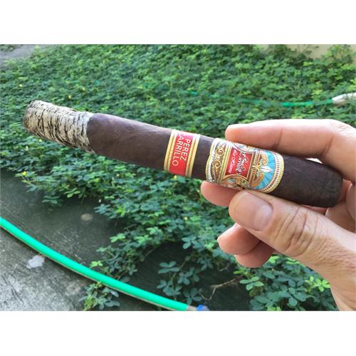 EP Carrillo La Historia E-III 6 7/8 * 54